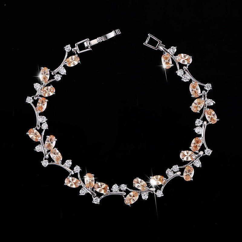 Korean version hand accessories.Korean-style fashionable 18K white gold zirconium bracelet for women
