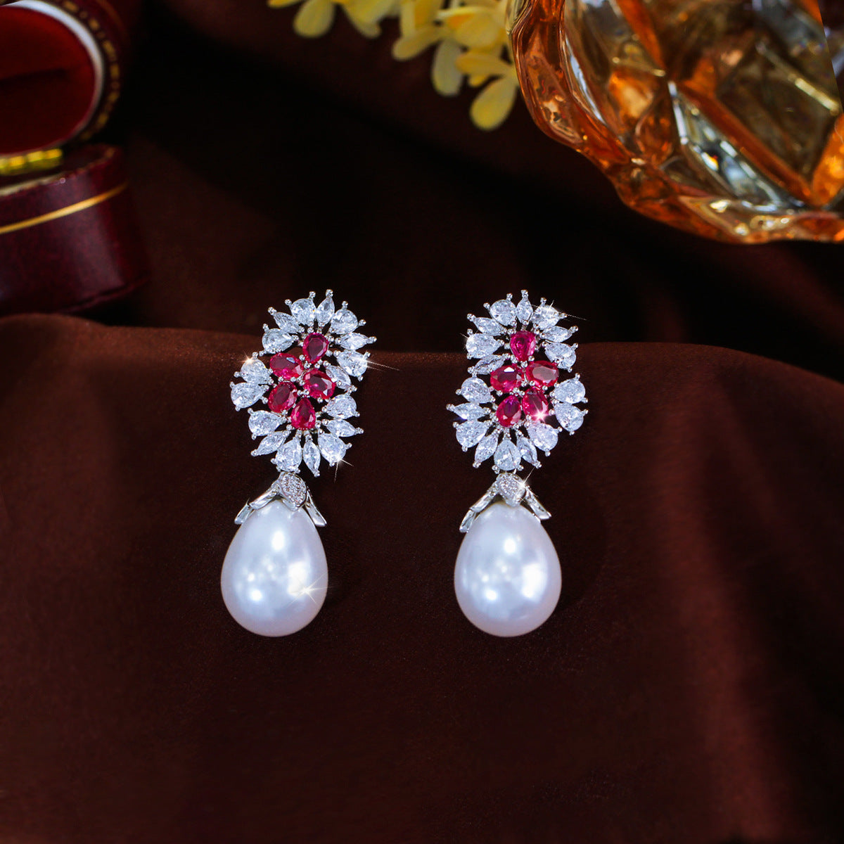 S925 silver needle European-style retro full-set zirconia and pearl stud earrings for women light luxury retro charm court style ear ornaments