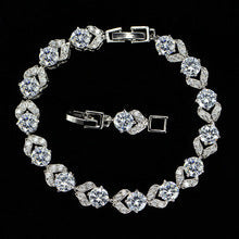 Fashion high-end and elegant color-retaining bracelet with diamonds and white crystal AAA zirconia Women's hand jewelry for wholesale