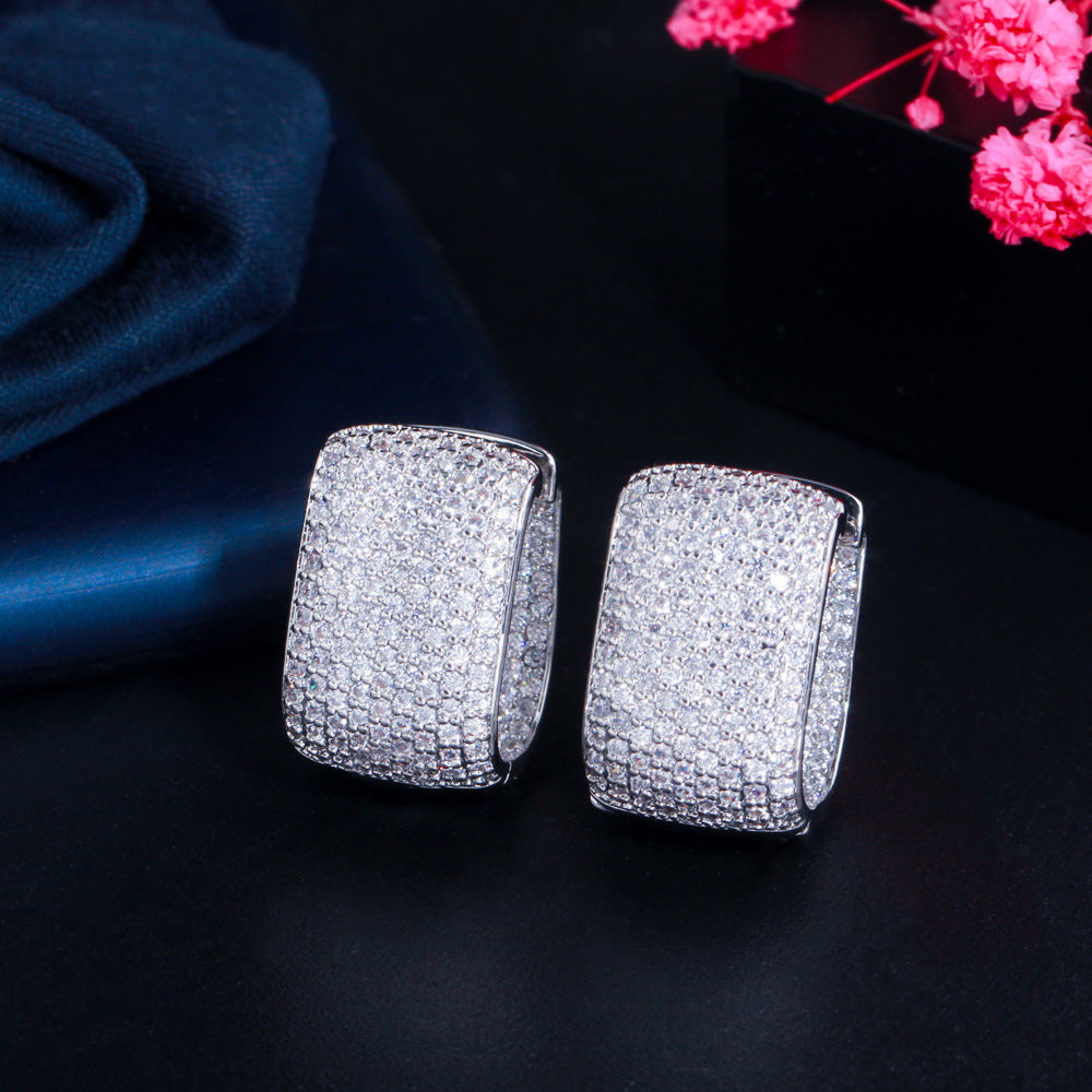 New style Korean-style ear accessories - trendy and elegant featuring full diamonds and zirconia shiny ear studs and earrings