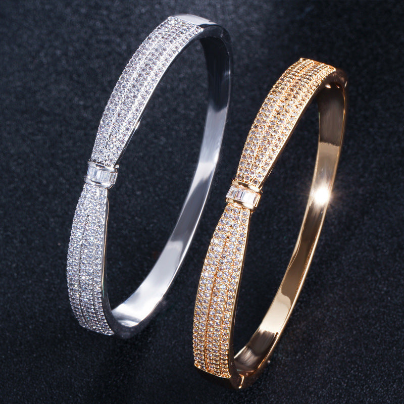 European and American minimalist bow-shaped zirconia bracelet fashionable and unique spring clasp wristband