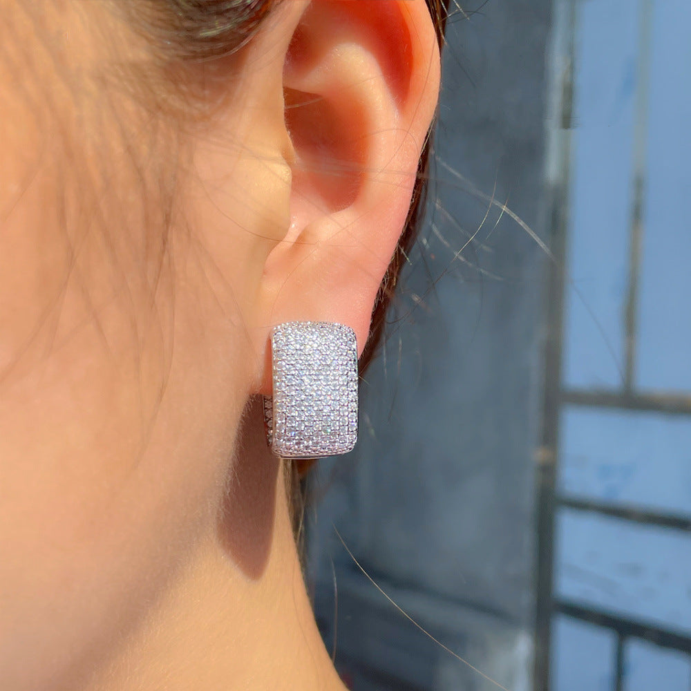 New style Korean-style ear accessories - trendy and elegant featuring full diamonds and zirconia shiny ear studs and earrings