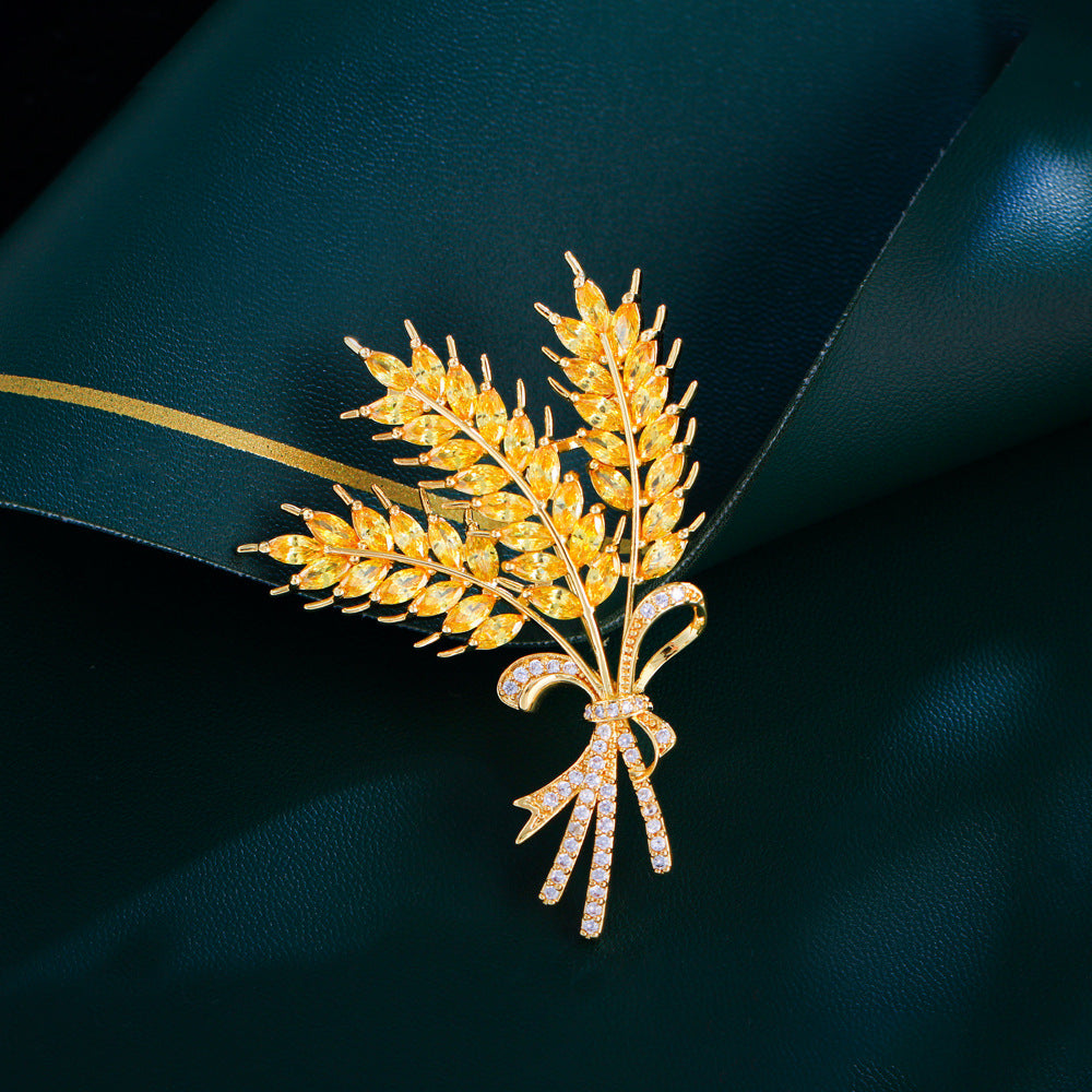 Korean fashion luxury gold-filled diamond-studded wheat ear brooch for formal dress coat overcoat jacket accessory corsage zircon pin