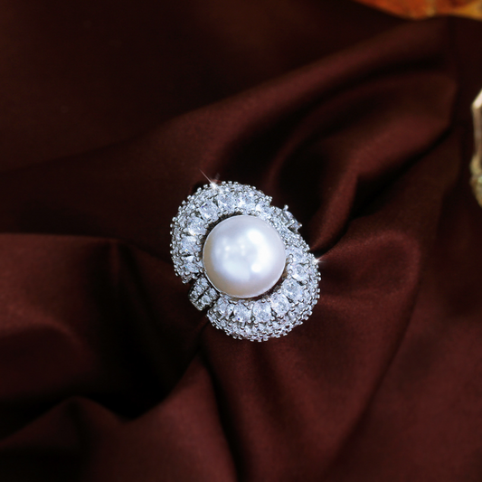French-style romantic and fashionable pearl ring for women light luxury high-end elegant and versatile ring for the index finger featuring zirconium stones