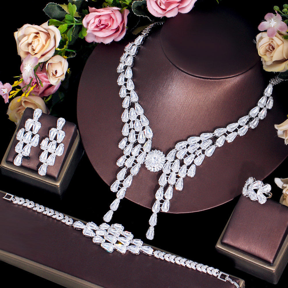 French elegant and luxurious full-diamond choker wedding dress accessories necklace earrings bracelet ring set