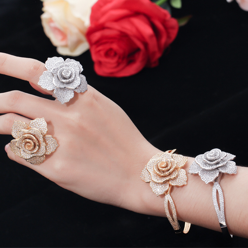 European and American fashion-inspired rose flower hand chain and ring set with full-set of zirconia jewelry