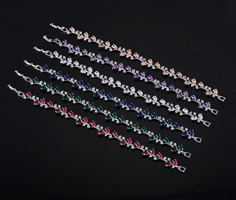 Korean version hand accessories.Korean-style fashionable 18K white gold zirconium bracelet for women