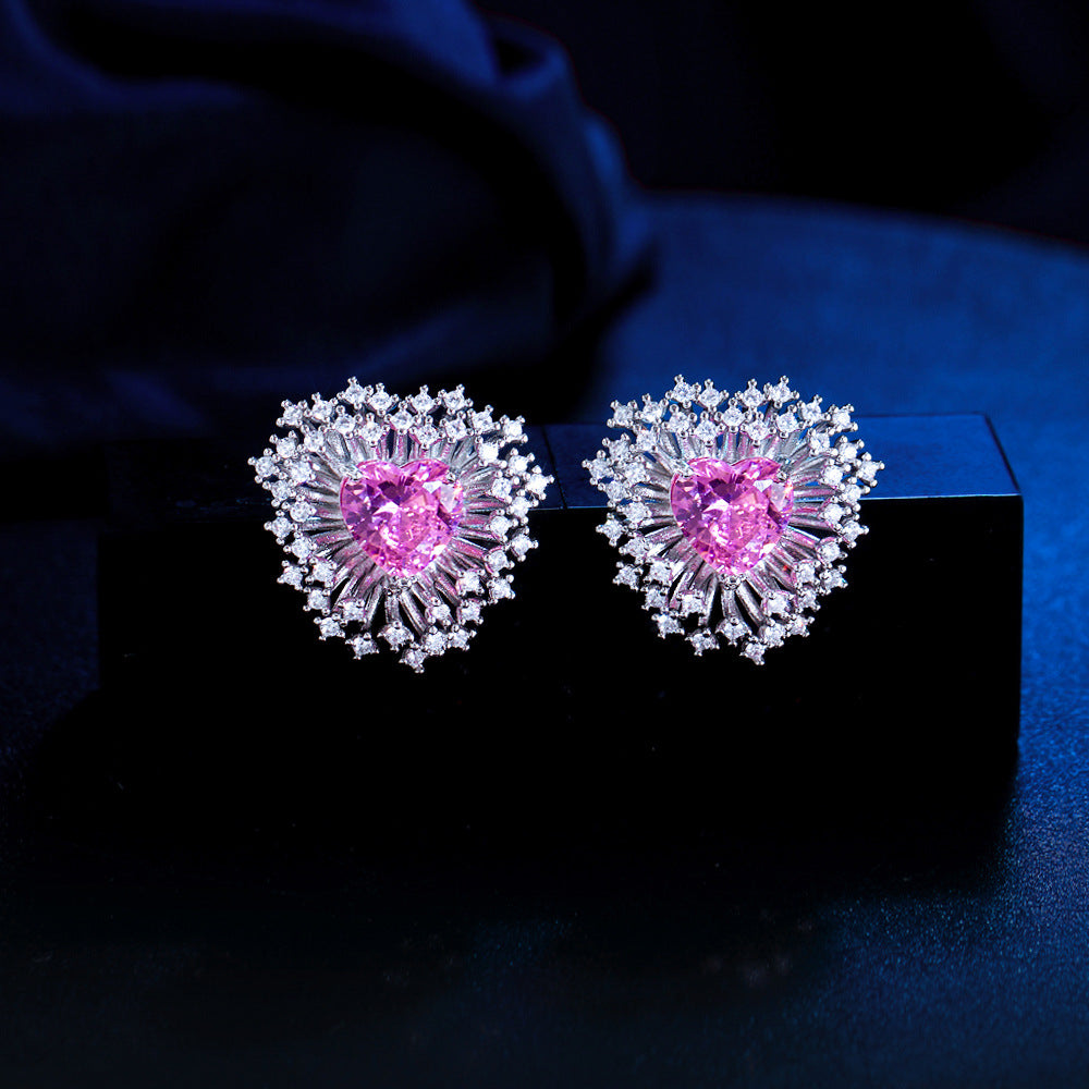 S925 silver filigree light luxury heart-shaped zirconia sparkling fireworks earrings - ultra-shiny and elegant court-style diamond stud earrings