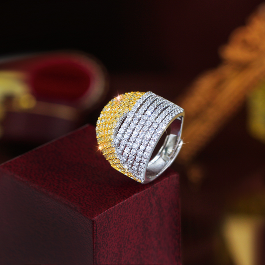 Vintage-style diamond-encrusted braided ring in two colors with a retro and fashionable delicate appearance featuring an open design for the index finger