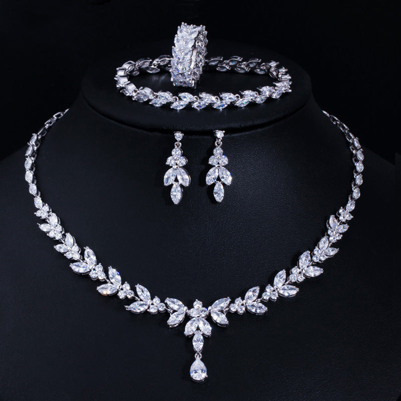 Korean-style elegant wedding dress and accessories set with high-end AAA zirconium stones (four pieces) for brides