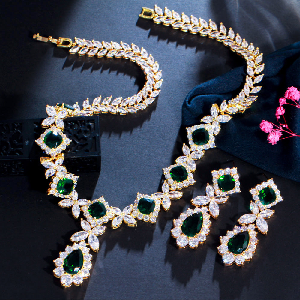 European and American fashion Rilie flower zircon necklace and earrings set emerald gemstone chain wedding dress accessory