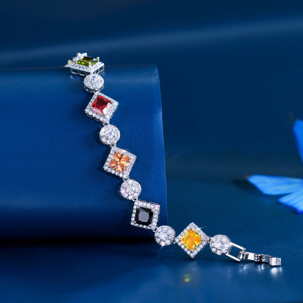 Luxury-luxurious French niche design sugar cube with colorful gemstones geometric-shaped hand chain fashionable and elegant high-end zircon jewelry accessory