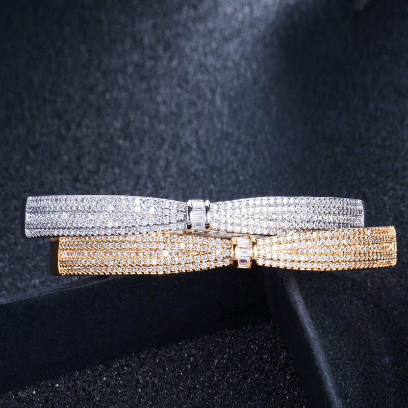 European and American minimalist bow-shaped zirconia bracelet fashionable and unique spring clasp wristband