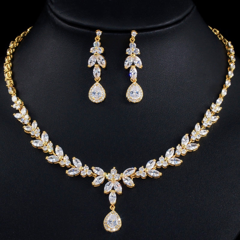 Korean-style bridal set - dazzling zircon necklace and earrings - a simple and exquisite wedding banquet fashion accessory