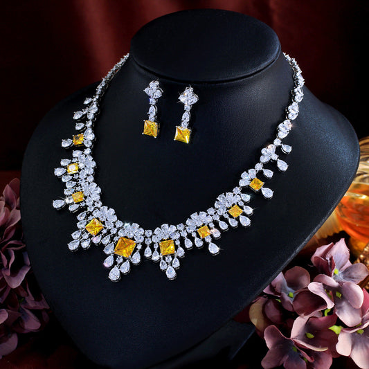European and American exquisite and luxurious zircon necklace and earrings set, dazzling full of diamonds, elegant banquet dress, bridal chain jewelry set