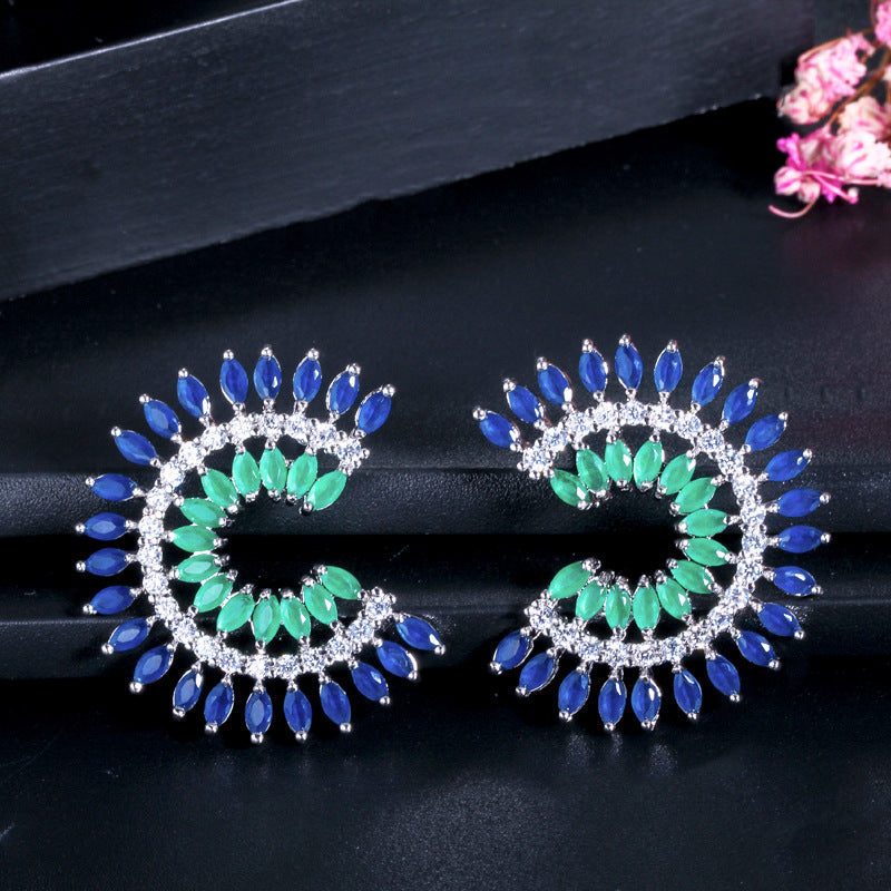 Korean-style earrings - Fashionable and versatile high-end and shiny zirconia earrings personalized diamond-studded Korean ear studs