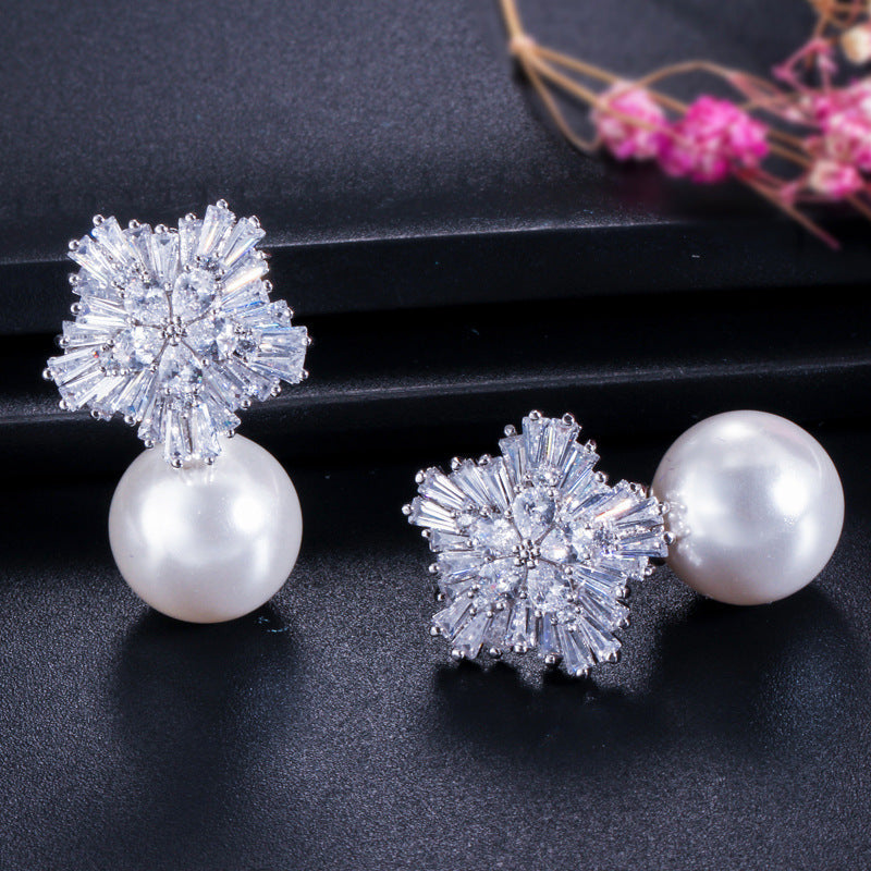 Snowflake Zirconia Beaded Earrings - Korean-style Stud Earrings with Shell Pearl for Weddings and Formal Events