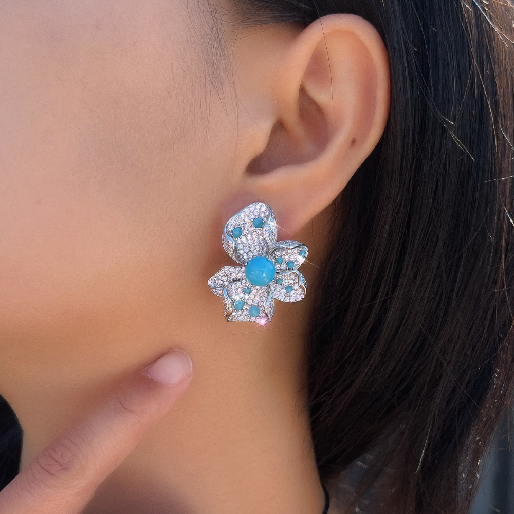 Court-style minimalist luxury full of zircon flowers and blue turquoise S925 silver needle-shaped earrings and earings elegant and grand jewelry style ear accessories