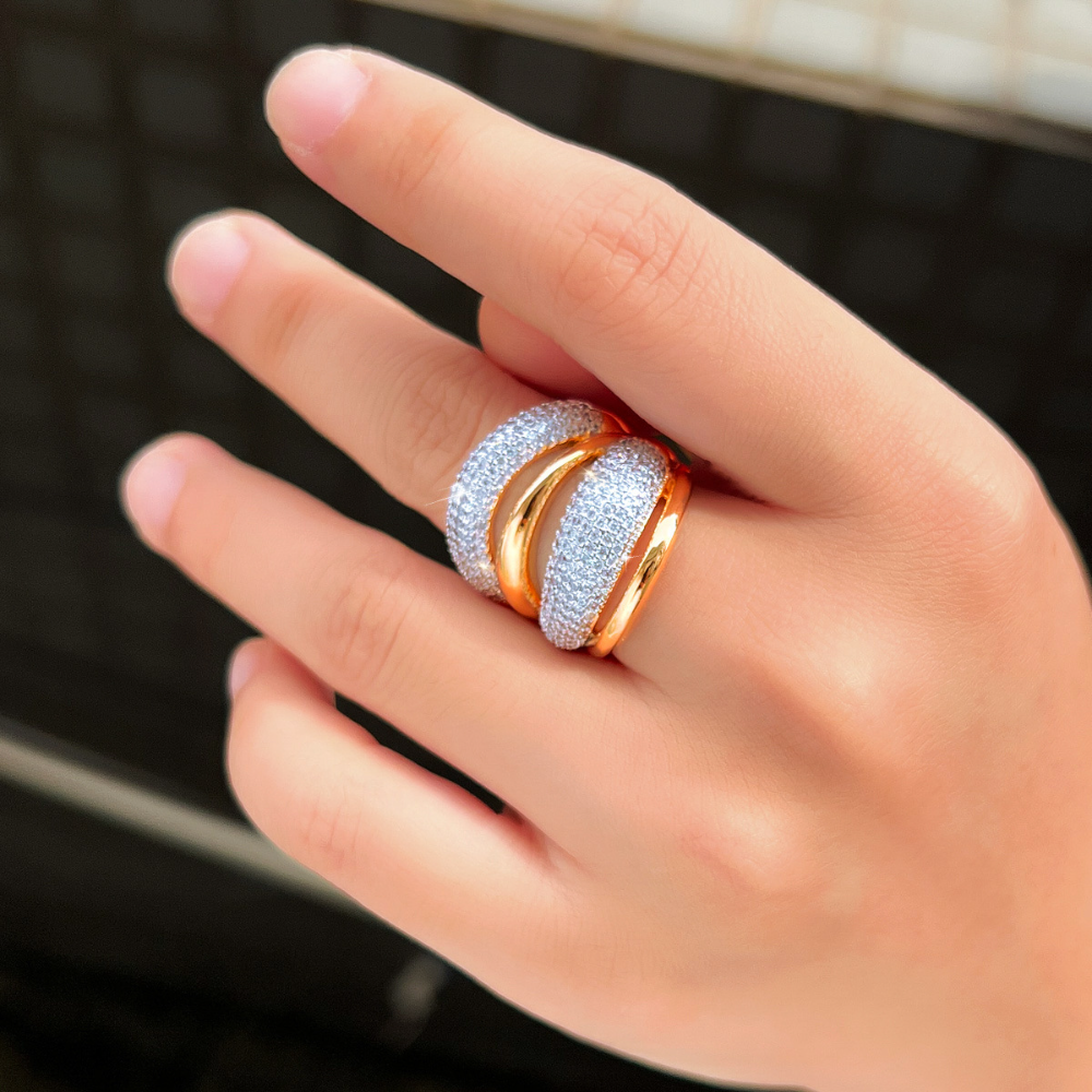 European and American niche luxury copper-plated two-tone 18K gold zirconia geometric opening ring for women fashionable hip and unique finger jewelry