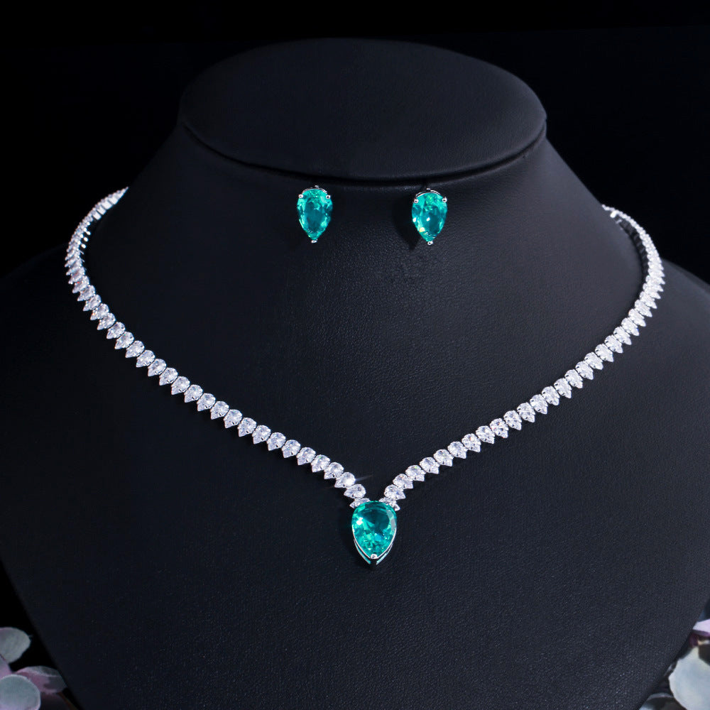 Simple Ins Korean-style ear studs, collar chain, slimming effect, zirconia two-piece set earrings, pendant necklace