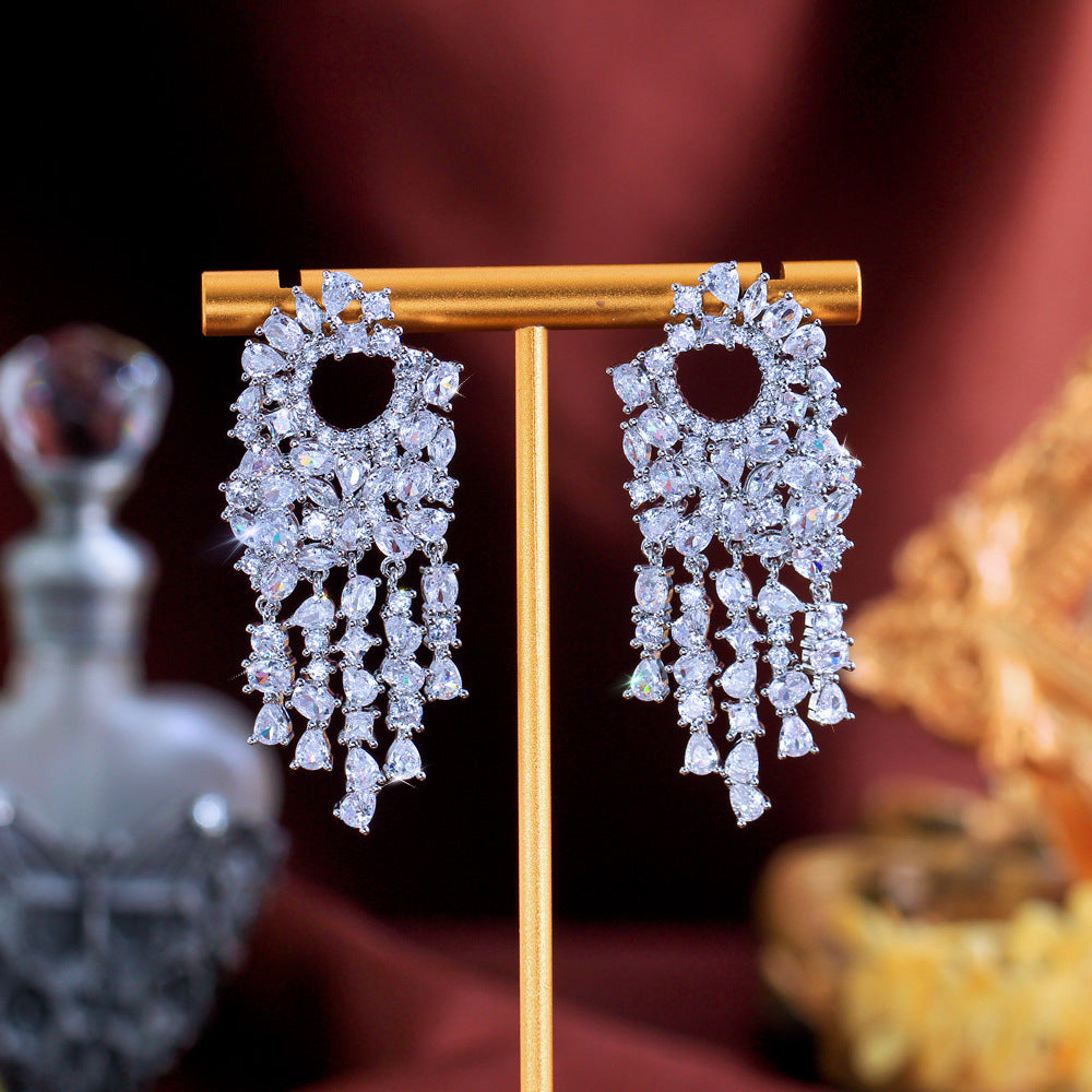 Korean minimalist luxury-style zircon pendant earrings with fringes high-end ear accessories unique design makes face look smaller full diamond earrings