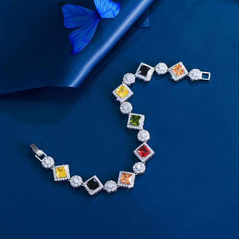 Luxury-luxurious French niche design sugar cube with colorful gemstones geometric-shaped hand chain fashionable and elegant high-end zircon jewelry accessory