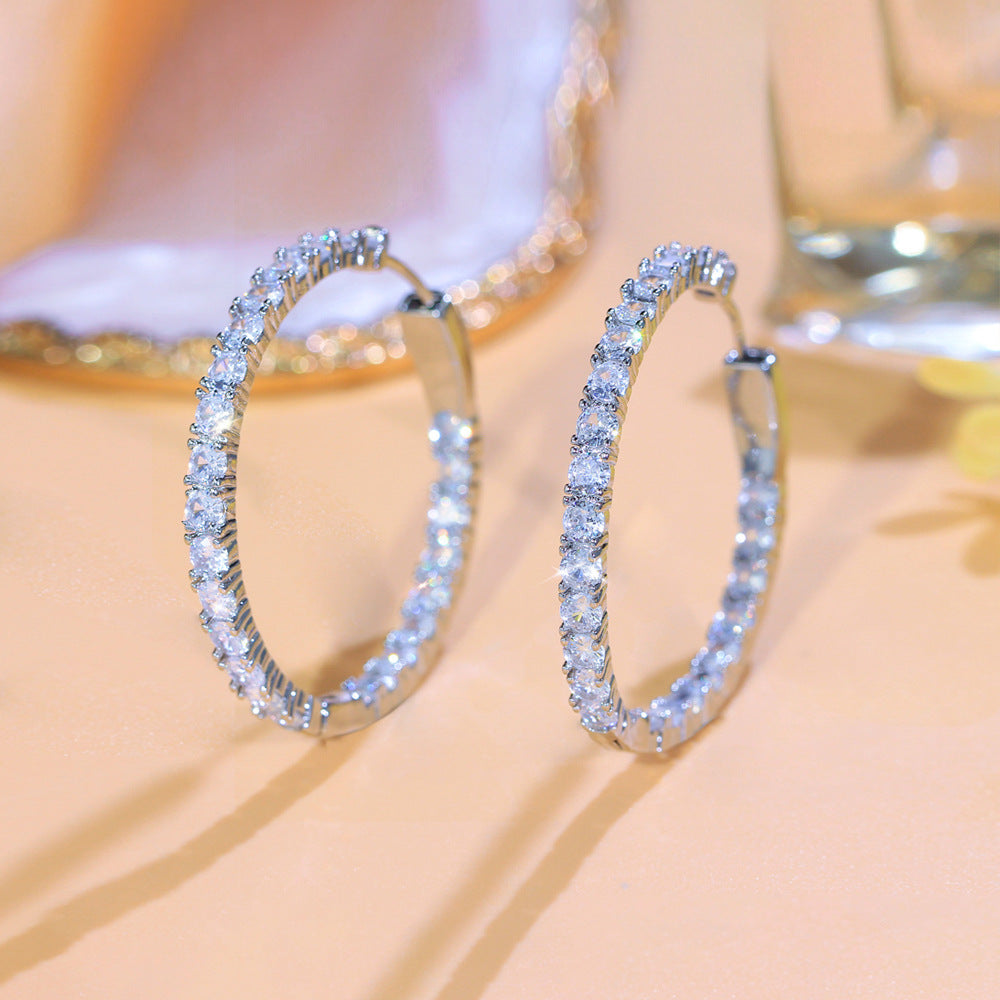 Korean cool and elegant style ins small-scale design luxury fashion diamond earrings for the ear Trendy and popular.Super bright C-shaped ear loop