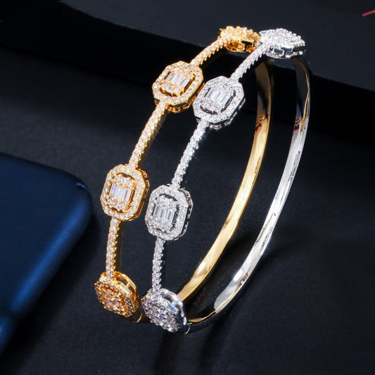Korean-style fashionable women's versatile bracelet with micro-set AAA zirconia and genuine gold electroplating