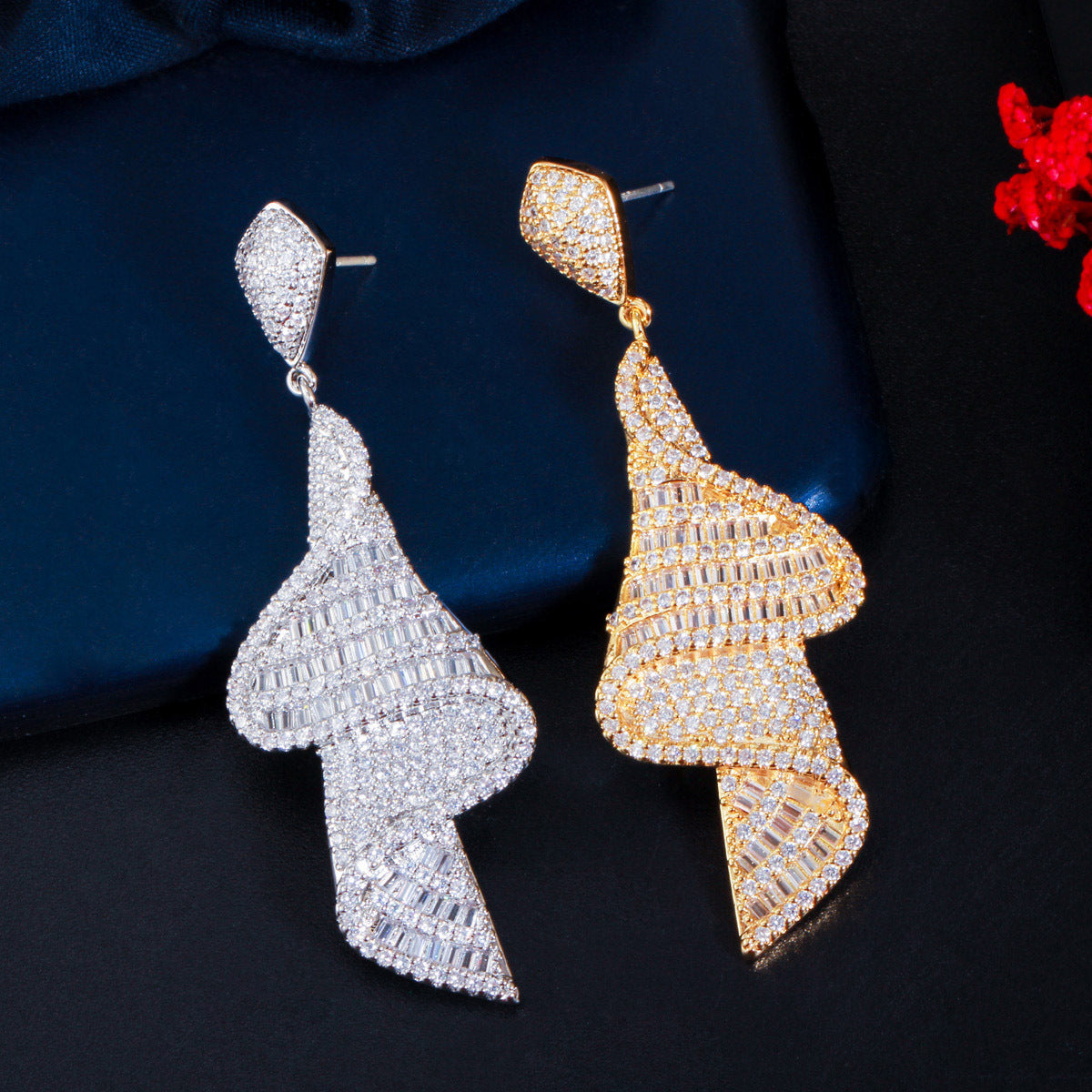 S925 silver needle style European geometric spiral-shaped earrings featuring glittering micro-set zirconia a unique long-length earpiece accessory