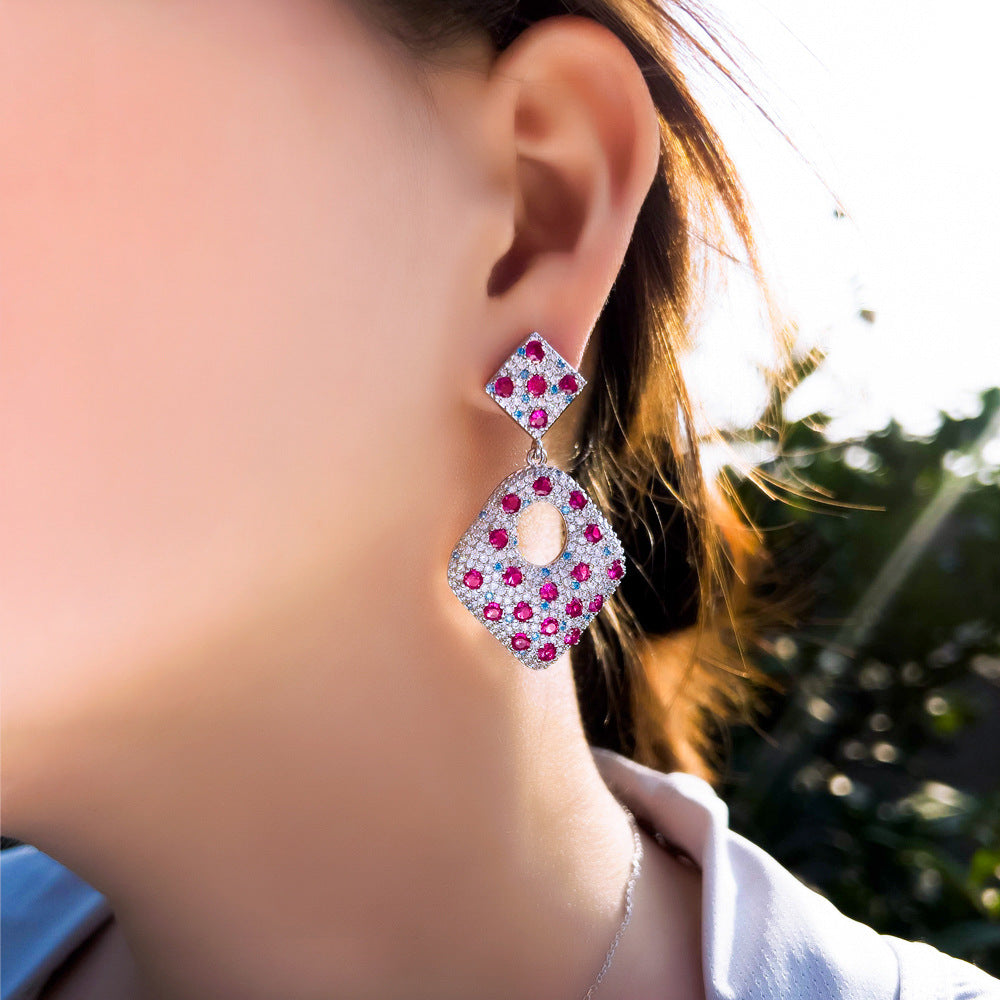 S925 silver jewelry - Korean version - Luxury style women's rhodium-plated jewelry - Simulated pigeon-blood red gemstone - High-end earrings - Ear pendants