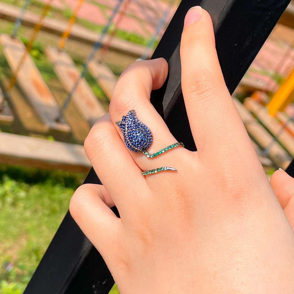 Luxury-luxurious three-dimensional tulip flower trendy finger ring with micro-set zirconia rose flower design finger ring